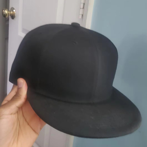 Casquette de baseball en polyester à 6 panneaux, broderie de logo de haute qualité, casquette snapback, vente en gros, casquettes personnalisées au laser - Product Image 2