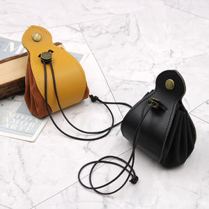 Bolsa para Dados de Cuero Genuino D&D con Cierre - Diseño Moderno Portátil para Juegos de Mesa, Grabado por Relieve, Impresión, Regalo Promocional - Product Image 3