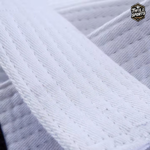 Ceintures de BJJ personnalisables de haute qualité - Logo avant personnalisé, design sur mesure, 100% coton, respirantes, durables et légères pour hommes - Product Image 3