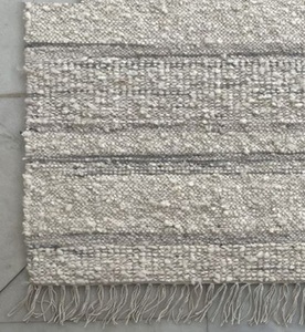 Factory price direct from Manufacturer Hand <b>woven</b> Natural colored Contemporary Luxury Wool <b>rug</b> for indoors and home usage - Product Image 1