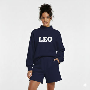 Ensemble mode hiver pour femme : Haut en maille douce à col montant et short ample au-dessus du genou, couleur unie, style streetwear, en polyester, coton et polaire respirant - Product Image 6