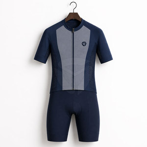 Tenue de cyclisme active en tissu mesh respirant à séchage rapide, idéale pour les entraînements, les courses et le cyclisme en extérieur - Product Image 4
