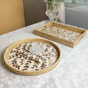 ถาดเสิร์ฟทรงสี่เหลี่ยมผืนผ้า ดีไซน์สวยงาม ทำจากมุกและหวาย เป็นมิตรกับสิ่งแวดล้อม ปลอดภัยสำหรับเครื่องล้างจาน ขัดเงา เหมาะสำหรับงานแต่งงาน - Product Image 1