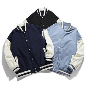 เสื้อแจ็คเก็ตวาร์ซิตี้ผู้ชาย สไตล์พรีปปี้ สีกรมท่า แขนสีขาว ทรงปกติ ปกคอพับ ติดกระดุม ผลิตจากโพลีเอสเตอร์ เหมาะสำหรับฤดูใบไม้ร่วง - Product Image 4