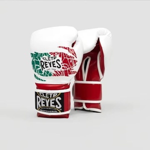 Guantes de Boxeo Profesionales Personalizables de Piel Sintética Cleto Reys, Transpirables, que Absorben la Humedad, Impermeables, Ligeros, con Cierre de Tirón - Product Image 6
