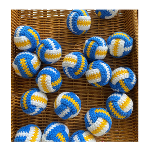 Porte-clés en fil à crocheter personnalisé, fait main, mini personnage tricoté, breloque de sac en laine douce, pour cadeaux de marque privée, conception OEM ODM - Product Image 6