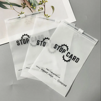 Sacs en polyéthylène refermables avec logo imprimé pour vêtements, t-shirts, emballage en plastique givré personnalisé avec fermeture éclair, sacs à fermeture éclair pour vêtements