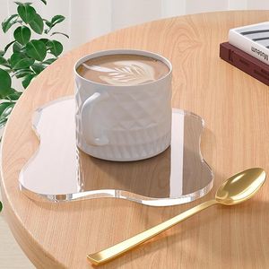 Sottobicchiere Decorativo Irregolare in Acrilico a Forma di Nuvola, Protezione per Tazze da Caffè, Sottobicchiere Promozionale - Product Image 1