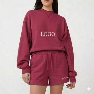 ชุดลำลองประจำวันของคุณได้รับการปรับปรุงใหม่แล้ว! เสื้อคอเต่าและกางเกงขาสั้นสำหรับผู้หญิง คอลเลคชั่นเสื้อผ้าสวมใส่สบาย อุ่น และผ่อนคลาย - Product Image 1