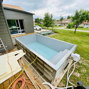 Piscine hors sol avec spa, bain à remous, piscine de récupération par immersion froide, sauna extérieur, piscine de plongeon - Product Image 3