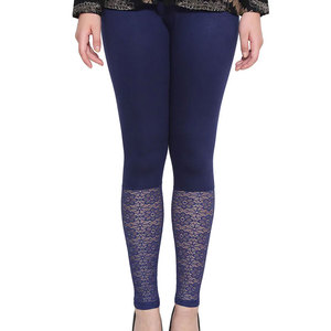 Leggings professionnels pour femmes, conçus pour les passionnées de fitness, avec tissu flexible et confortables à porter toute la journée - Product Image 1