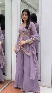 Conjunto de Salwar Kameez Morado Bordado Elástico con Volantes, Palazzo y Dupatta, para Bodas y Fiestas, Ropa Tradicional India de Secado Rápido, Talla XL para Mujer - Product Image 1