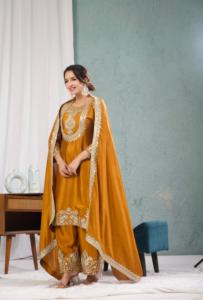Salwar Kameez tradicional pakistaní, último diseño, preconfeccionado, estilo pantalón recto, para damas, ropa de boda. - Product Image 2