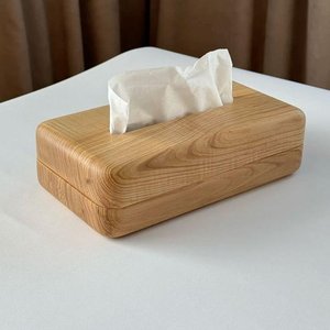Caja de pañuelos de madera hecha a mano, soporte de pañuelos de madera maciza, estuche rústico para servilletas, decoración para el hogar y la oficina - Product Image 1