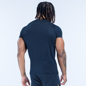 เสื้อยืดออกกำลังกายแขนสั้นผู้ชาย ผ้ารัดรูป ยืดหยุ่นสูง คอกลม แห้งเร็ว เหมาะสำหรับวิ่งและฝึกซ้อม - Product Image 3