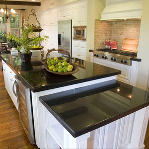 Meilleures ventes : Grandes dalles de granit noir absolu de Chine, polies, modernes et haut de gamme, pour monuments funéraires et pierres tombales - Product Image 1