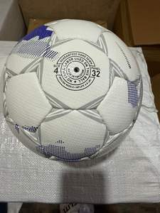 Balones de fútbol de fantasía a precios de mayoreo, personalizados, de Sialkot, Pakistán. Balones de fútbol Soulier de tamaño 5 y 4 para partidos oficiales. - Product Image 2