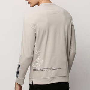 Sudadera Clásica Bordada de Invierno con Sensación Transpirable, Manga Larga, Personalizable para Transiciones Estacionales - Product Image 4