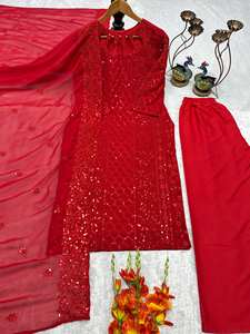 Ensemble Kurti et pantalon brodés rouges avec dupatta |   Costume ethnique indien pour femmes, richement orné de paillettes, pour les occasions de fête - Product Image 6