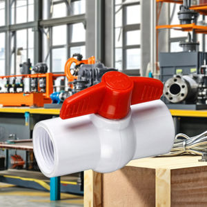 Válvula de Bola Compacta de UPVC de Alta Presión C Way, 200 psi, Estándar DIN, Conexión de 1/2, Tamaño Máximo de Tubería de 4 Pulgadas, Accionamiento Manual de Plástico para Agua - Product Image 3