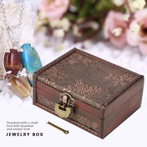 Caja de joyería rústica de madera hecha a mano, estuche de almacenamiento de joyas, regalo asequible para mujeres y niñas de AALIYAN IMPEX - Product Image 3