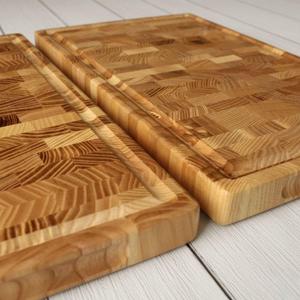 Planche à découper en bois naturel avec surface lisse, planche à découper de cuisine durable pour la viande, les légumes, les fruits, le pain et la préparation des aliments - Product Image 4