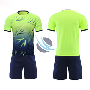 Uniformes de Fútbol Sublimados Personalizados al por Mayor Directo de Fábrica, Camisetas Deportivas Cortas Estampadas de Secado Rápido Unisex de Alta Calidad 2026 - Product Image 4
