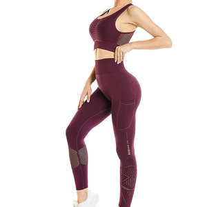Ropa Deportiva de Alto Rendimiento para Mujer, Conjunto de Yoga con Material Transpirable, Marca Privada y Suministro al por Mayor - Product Image 1