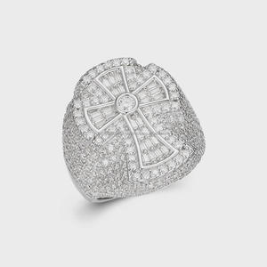 Bague de fiançailles et de mariage style hip-hop à taille baguette, en argent sterling 925 plaqué rhodium, sertie pavé, motif croix, pour femme - Product Image 3