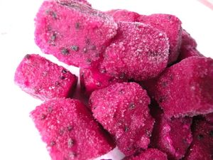 FRUTA DEL DRAGÓN CONGELADA DE MARCA OEM AL POR MAYOR - CERTIFICADA HACCP - Product Image 1