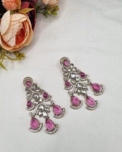 Pendientes elegantes al por mayor con circonita cúbica en forma de lágrima, pendientes de diseñador, joyería étnica india, pendientes para fiestas para mujeres - Product Image 3