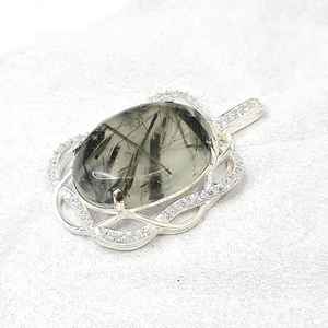 Colgante de Cuarzo Rutilado con Nudo Vikingo de Metal Mixto y Alpaca, Joyería Hecha a Mano, Colgante de Cristal Natural, Regalo Único - Product Image 5