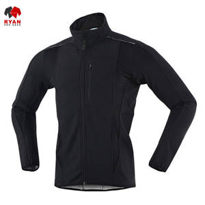 Veste Softshell unie coupe-vent, imperméable et respirante pour homme, avec logo personnalisé, de la marque Ryan Pro Gear Wholesale - Product Image 4