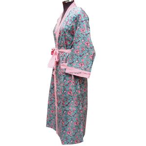 Bata de algodón hecha a mano para mujer con estampado floral, manga larga, cuello en V, largo completo, suave, informal, con ribete de rayas rosas, cierre con cinturón, de secado rápido - Product Image 2