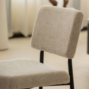 Chaise de salle à manger Vandana Zentrix Nova en pierre de grès avec un design ergonomique moderne et un confort premium - Product Image 6