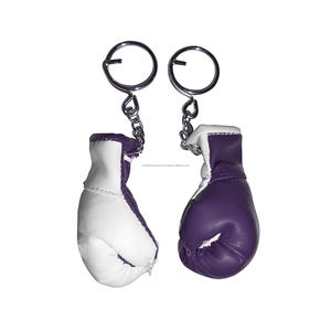 Mini gants de boxe avec drapeau national, porte-clés, carte à suspendre, logo personnalisé, miroir de voiture, 3D PU, promotionnel, vente en gros, cadeau de fête sportive, en vrac - Product Image 2