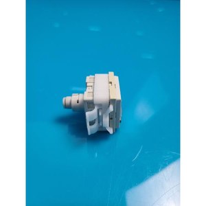 ISE30A-C4H-N SMC ใช้เป็นชิ้นส่วนอุปกรณ์เซมิคอนดักเตอร์รุ่นเก่า - Product Image 5