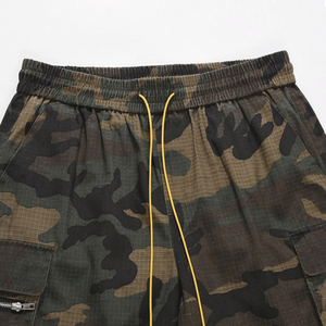 กางเกงขาสั้นลำลองผู้ชายทรงปกติ ผ้าแคนวาสคอตตอน 100% แห้งเร็ว ระบายอากาศได้ดี เอวกลาง มีเชือกผูก สีพื้น เป็นมิตรกับสิ่งแวดล้อม - Product Image 4