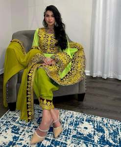 Service OEM : Ensembles 3 pièces (Robes et Pantalons) de mariée vintage afghanes, longueur ras du sol, coupe trapèze, avec dentelle, broderie, boutons à pampilles et motifs pièces anciennes - Product Image 2