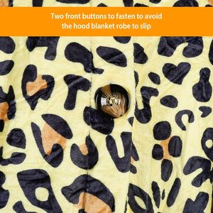 เสื้อคลุมฮู้ดแบบมีซับในนุ่มสบาย พร้อมหมวก กระเป๋า 2 ช่อง และกระดุม ผ้าคลุมไหล่แบบพอนโช - Product Image 3