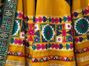 Conjunto de Chaniya Choli de Algodón con Bordado de Espejo para Mujer, Falda Lehenga Tradicional con Dupatta para Vestimenta Étnica Festiva - Product Image 5