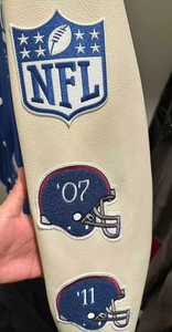 เสื้อแจ็คเก็ตวาร์ซิตี้ปักลายแบบกำหนดเองสำหรับผู้ชาย เสื้อผ้าสตรีทแวร์ผู้ชาย เสื้อแจ็คเก็ตวาร์ซิตี้ปักลายเชนิลล์แบบต่อผ้าพร้อมตัวอักษร - Product Image 3