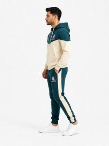 Chándal deportivo premium para hombre con tela suave, costuras duraderas y ajuste cómodo para uso activo diario. - Product Image 6