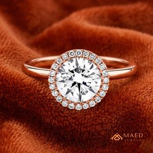 แหวนหมั้นเพชรโมอิสซาไนต์ทรงกลม 14K โรสโกลด์ ประดับเพชรแบบพาเว่ แหวนแต่งงานสุดหรู ของขวัญสำหรับเจ้าสาว - Product Image 5