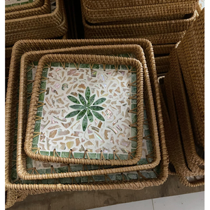 Plateau de service en rotin vietnamien fait main avec base en nacre - Product Image 3