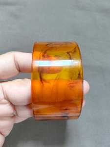 สร้อยข้อมือเรซิ่นสีทองสีดำสีขาวทำด้วยมือเคลือบเงาแบบกว้างเครื่องประดับแฟชั่นที่มีสไตล์เครื่องประดับหรูหราแฟชั่นที่หรูหราของผู้หญิง - Product Image 6