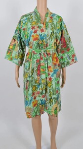Fabricant Grossiste Veste d'hiver matelassée en coton Fermeture à boutons Design réversible fini Motif patchwork Style blazer - Product Image 4