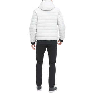 เสื้อแจ็คเก็ตพัฟเฟอร์ผู้ชายคุณภาพสูง ดีไซน์ทันสมัย วัสดุนุ่มสบาย  เสื้อแจ็คเก็ตผู้ชายยอดนิยม  เสื้อแจ็คเก็ตพัฟเฟอร์สำหรับผู้ชายที่เป็นที่ต้องการอย่างมาก เหมาะสำหรับสวมใส่ลำลอง - Product Image 4