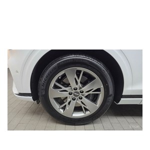 เจเนซิส จีวี70 ปี 2024 เครื่องยนต์เบนซิน 2.5T ขับเคลื่อน 2 ล้อ เกียร์อัตโนมัติ เบาะหนัง กล้องมองหลัง-24,700 กม. พวงมาลัยซ้าย - Product Image 5