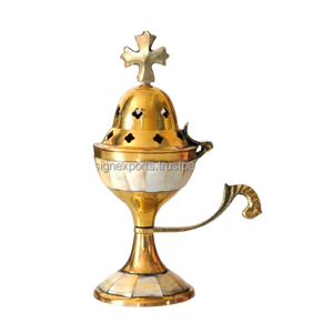 Incensario de Latón Dorado para Iglesia - Artesanía Auténtica de Madreperla - Quemador de Incienso Religioso Colgante/de Sobremesa - Product Image 1